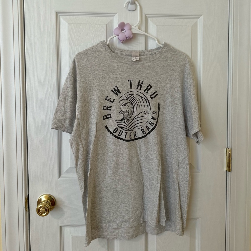 Brew Thru gray t shirt large!🫶🏼